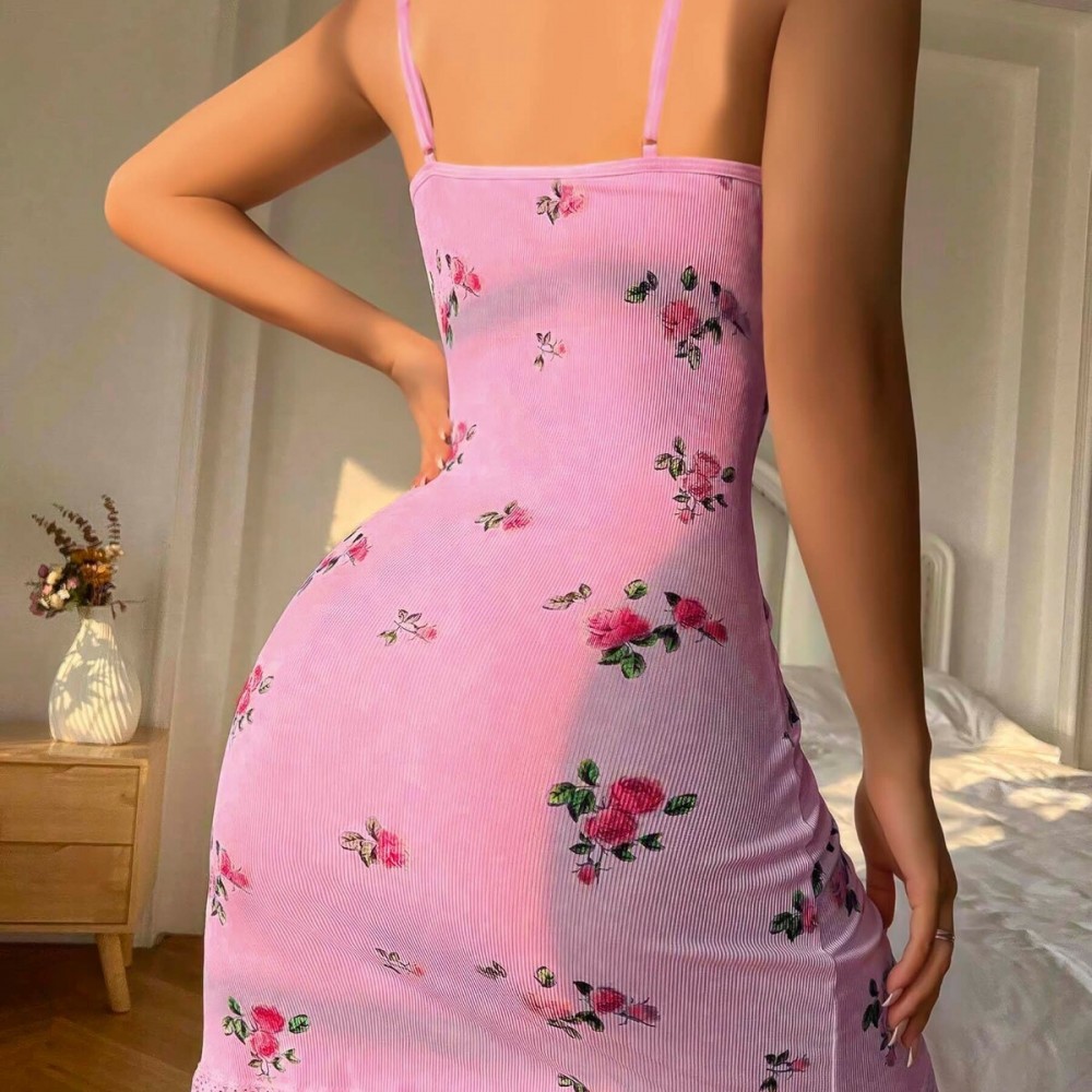 Pembe Çiçek Desenli Dantelli Ribana Kadın Gecelik – İnce Askılı –