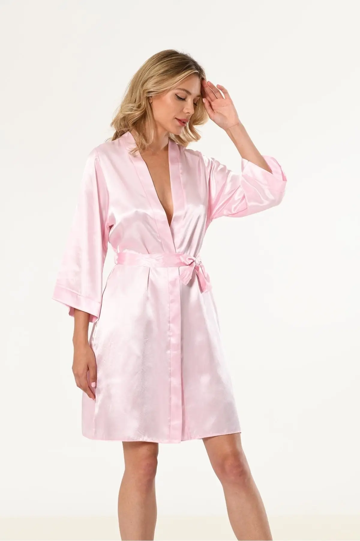 Pembe Kısa Saten Bride Sabahlık